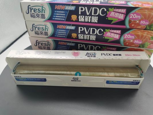 Categoría alimenticia anti de la niebla que envuelve el abrigo de la película de estiramiento de la tenencia del gusto de los PVDC de la película