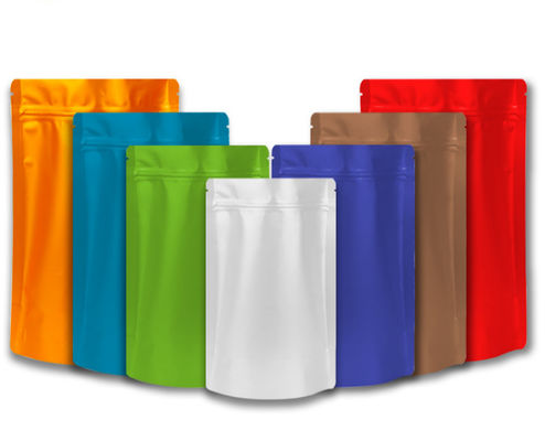La comida coloreada brillante se levanta fotograbado de las bolsas del bolso del envase de plástico impresa