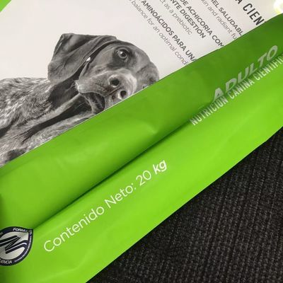 Fotograbado grande del peso que imprime bolsos del acondicionamiento de los alimentos de perro 20kg con la cremallera del botón de la diapositiva